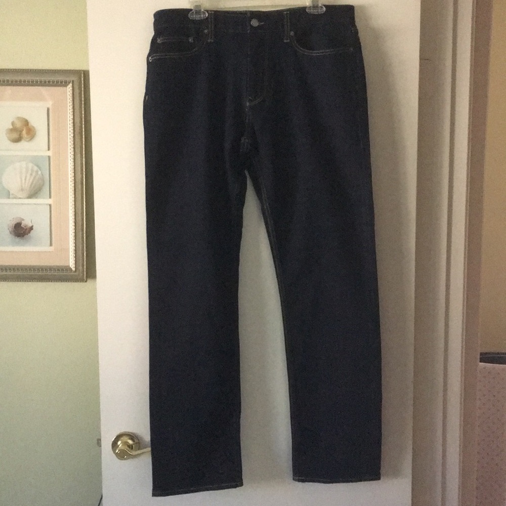 Men’s dark denim jeans